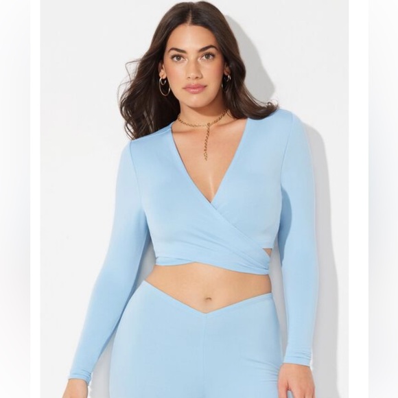 CLEARANCE Camille Kostek Tie Front or Wrap Front Top - Picture 3 of 5